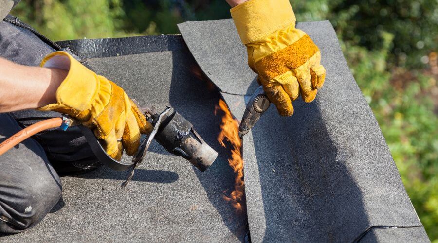 Expert Emergency Roof Repairs services in Dell City, TX